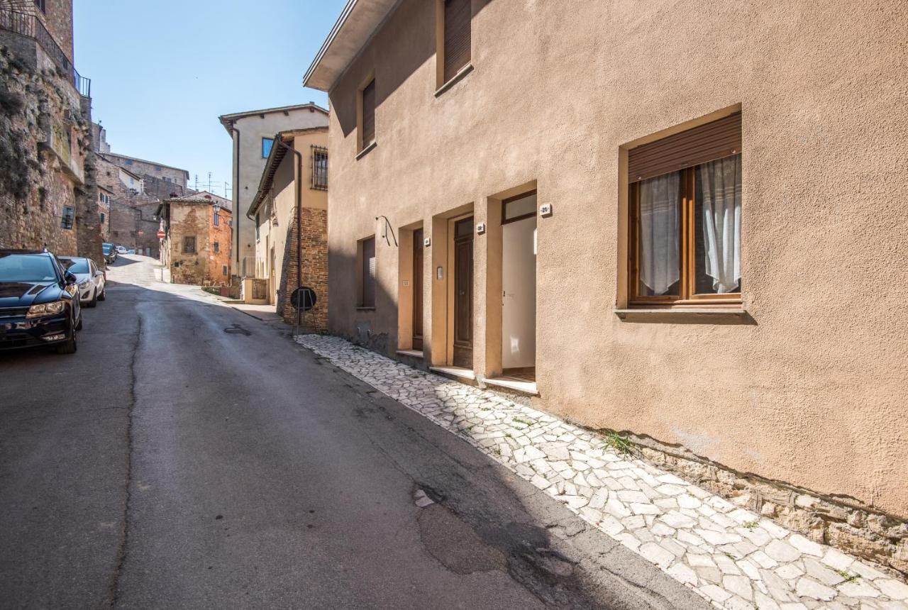 Entro Le Mura Montepulciano Exterior photo